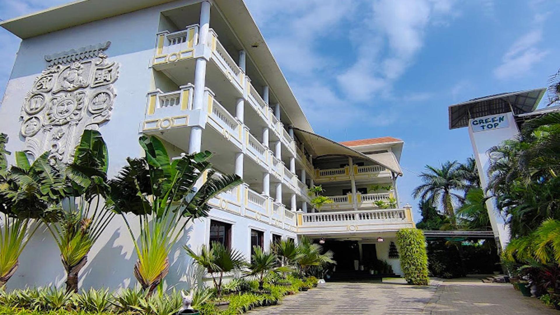 Hotel Royal Retreat Sambalpur Exteriör bild